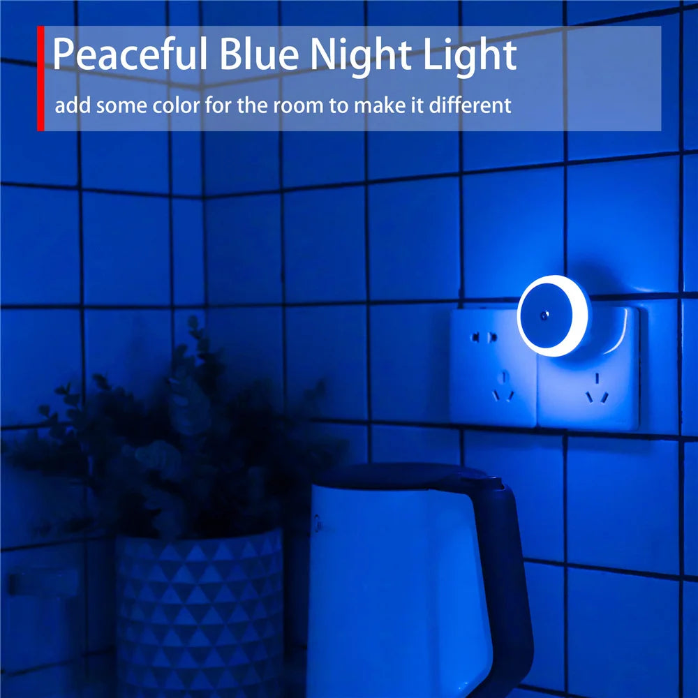 LED Night Light Plug in Dusk to Dawn Smart Sensor Auto Dim into Wall Night Lamp for Bathroom Hallway Kitchen Stairway Bedroom